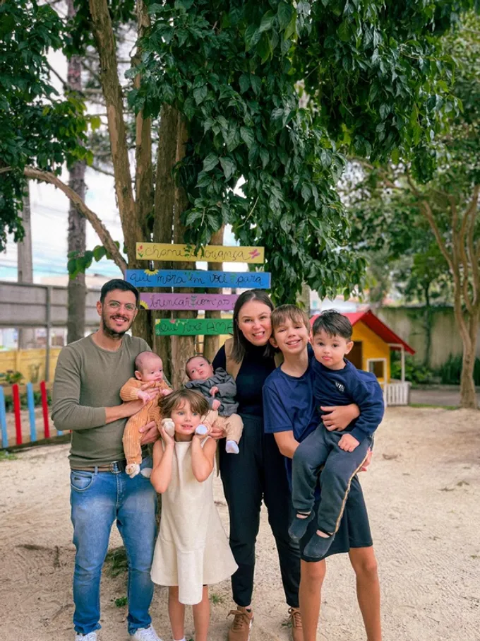 Leonardo Oliveira com a família